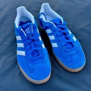 adidas Men's Royal Blue & White Suede Sneakers